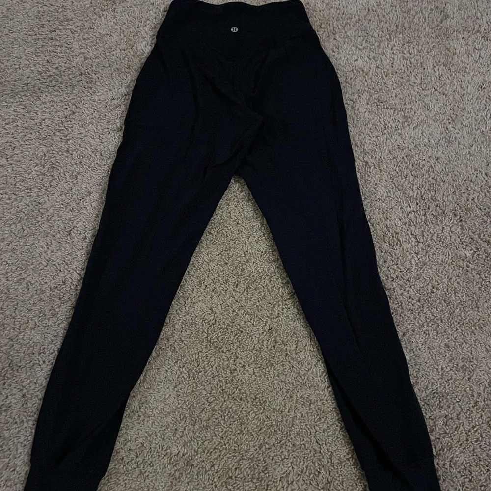 Lululemon Align Jogger Black leggings pockets pants SIZE 2 - Picture 7 of 8
